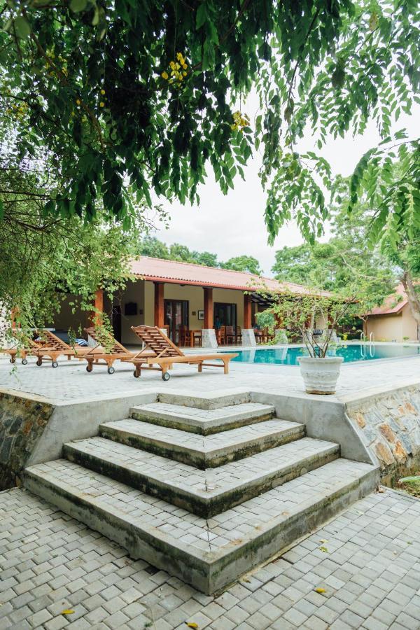 Yala Chalets By Lalan Leisure Kirinda  Extérieur photo