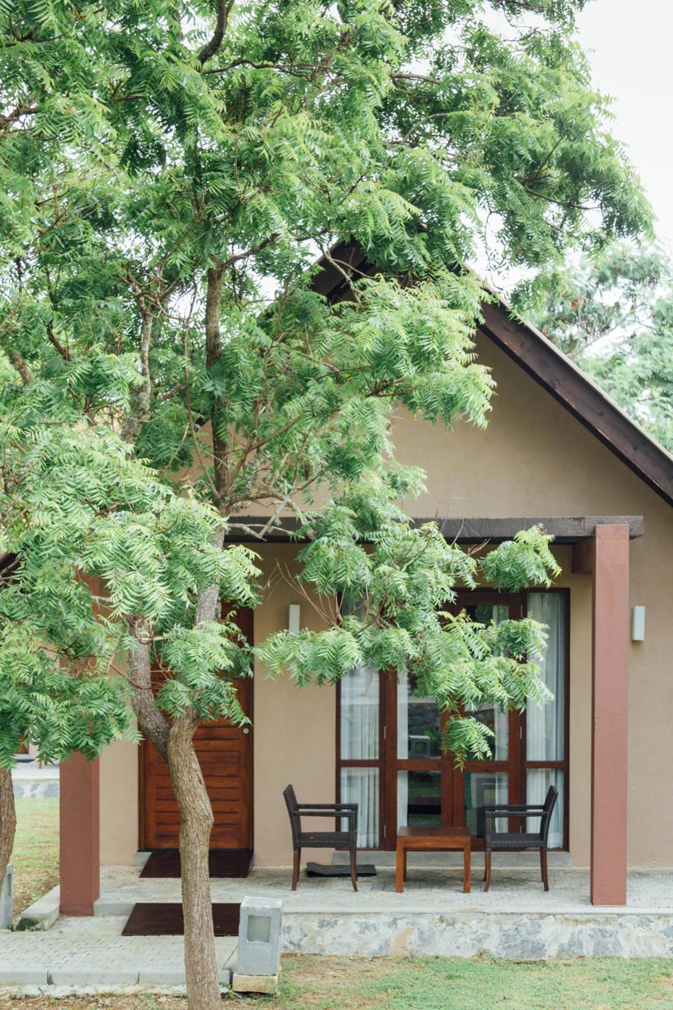 Yala Chalets By Lalan Leisure Kirinda  Extérieur photo